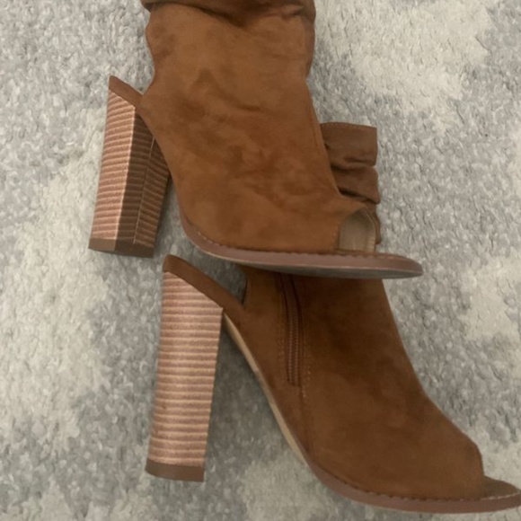 Sold - VENUS Bootie Sandals - Picture 2 of 2